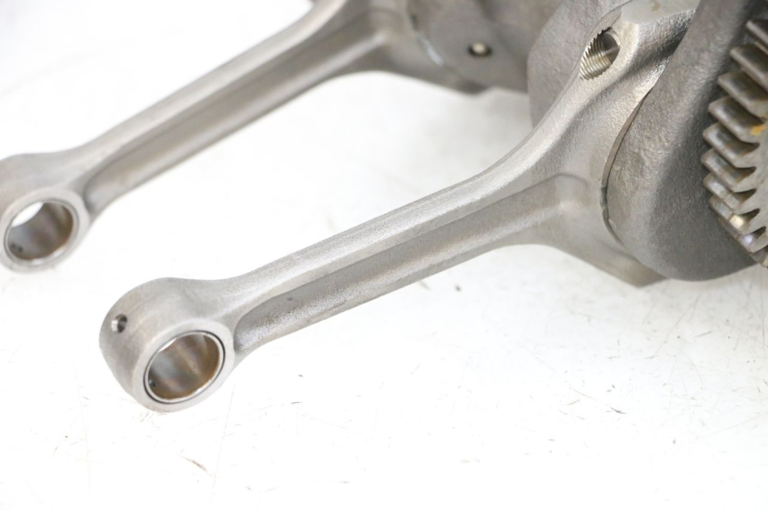 photo de WAŁ KORBOWY SUZUKI BURGMAN 650 (2013 - 2020) - Oznaczenia i referencje