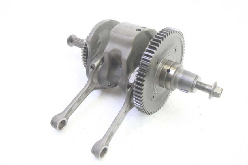 photo de WAŁ KORBOWY SUZUKI BURGMAN EXECUTIVE ABS 650 (2006 - 2012) - Zbliżenie techniczne