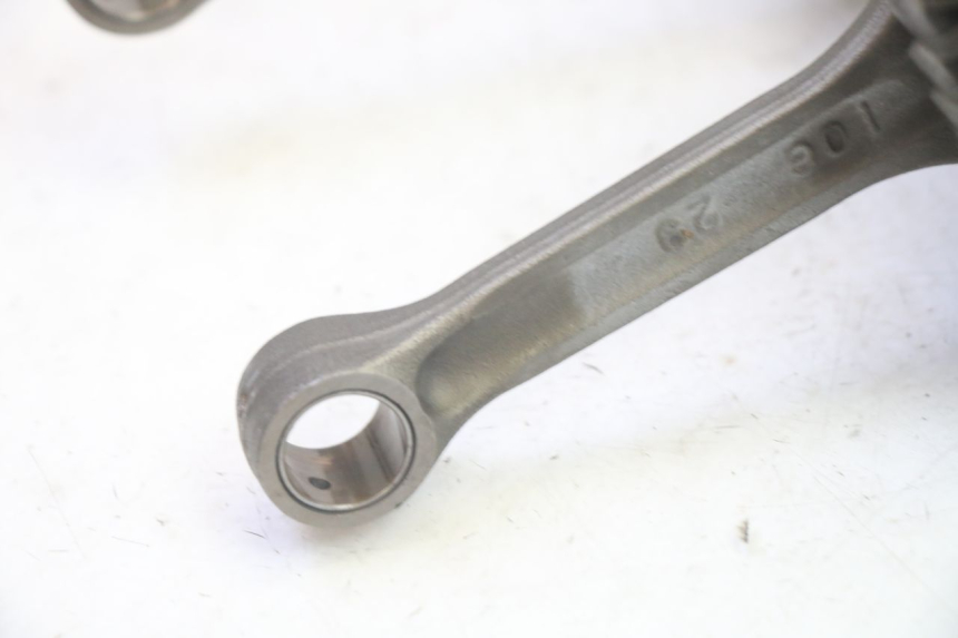 photo de WAŁ KORBOWY SUZUKI BURGMAN EXECUTIVE ABS 650 (2006 - 2012) - Punkty mocowania