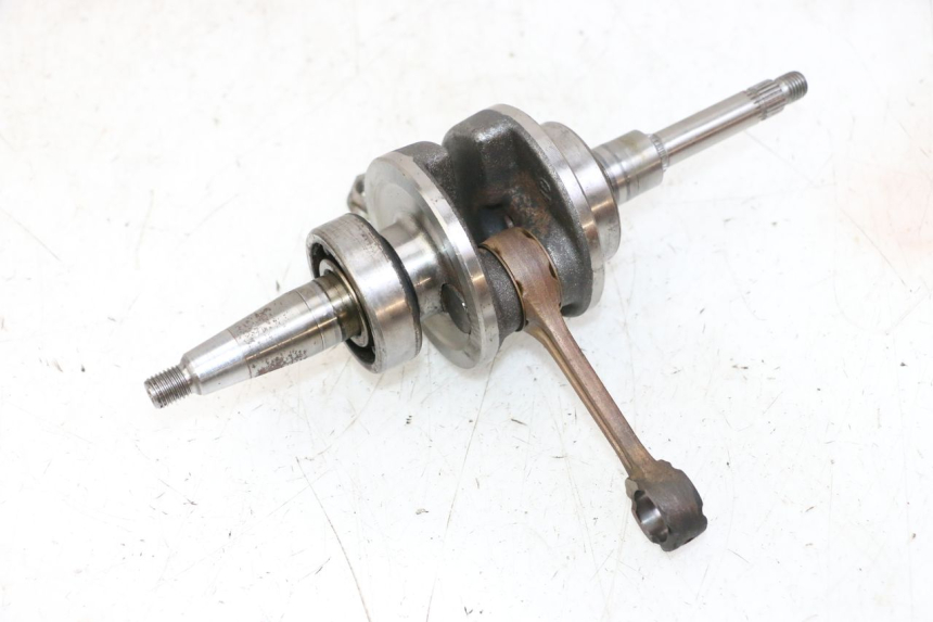 photo de WAŁ KORBOWY PEUGEOT CITYSTAR 50 (2013 - 2017) - Oznaczenia i referencje