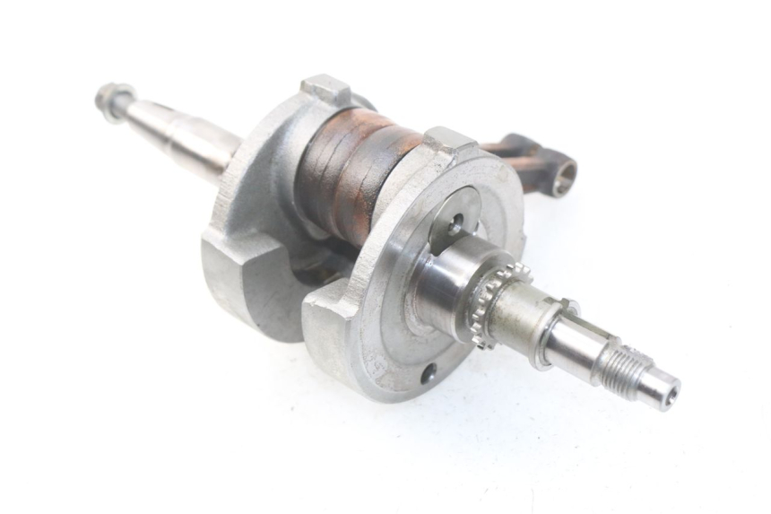 photo de WAŁ KORBOWY HYOSUNG COMET GTR 125 (2007 - 2014) - Stan powierzchni