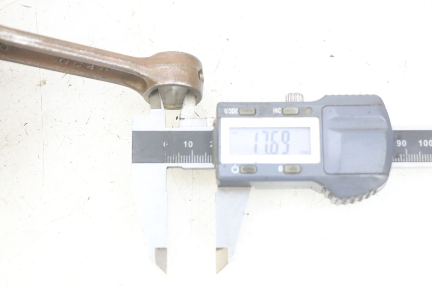 photo de WAŁ KORBOWY HONDA CR 80 (2001 - 2003) - Szczegół części