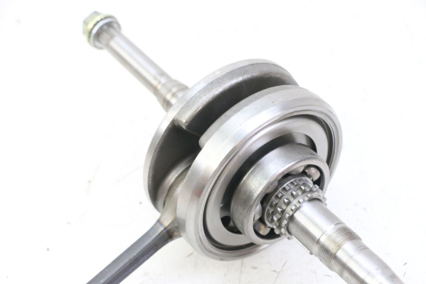 photo de WAŁ KORBOWY DAELIM BESBI 125 (2007 - 2008) - Zoom stanu zużycia