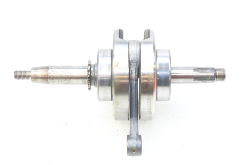 photo de WAŁ KORBOWY CCR DIRT BIKE 110 - Stan powierzchni