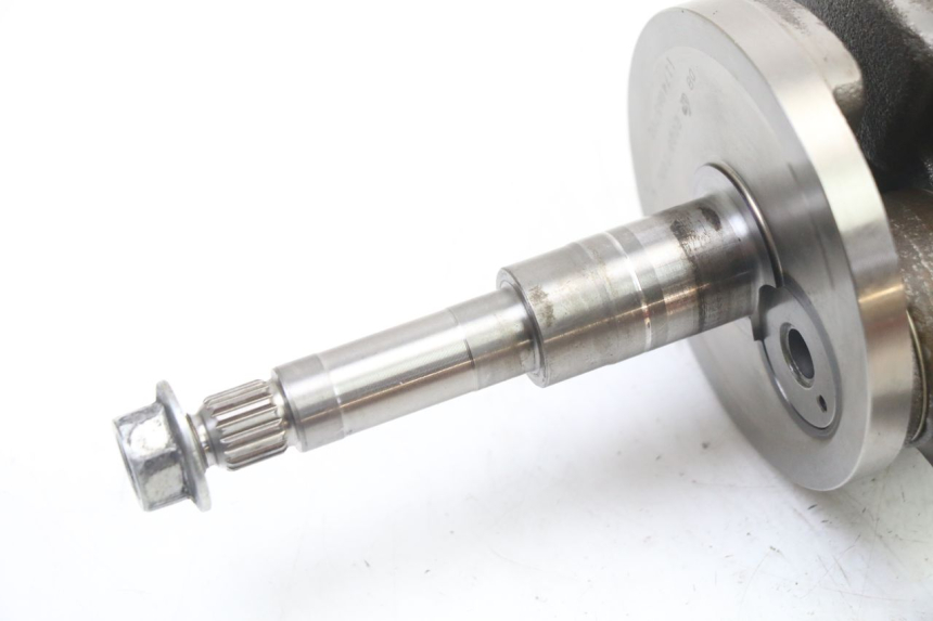 photo de WAŁ KORBOWY PEUGEOT ELYSEO 125 (1999 - 2004) - Szczegół części