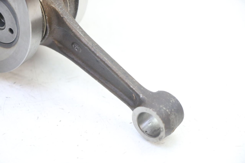 photo de WAŁ KORBOWY PEUGEOT ELYSEO 125 (1999 - 2004) - Zoom stanu zużycia