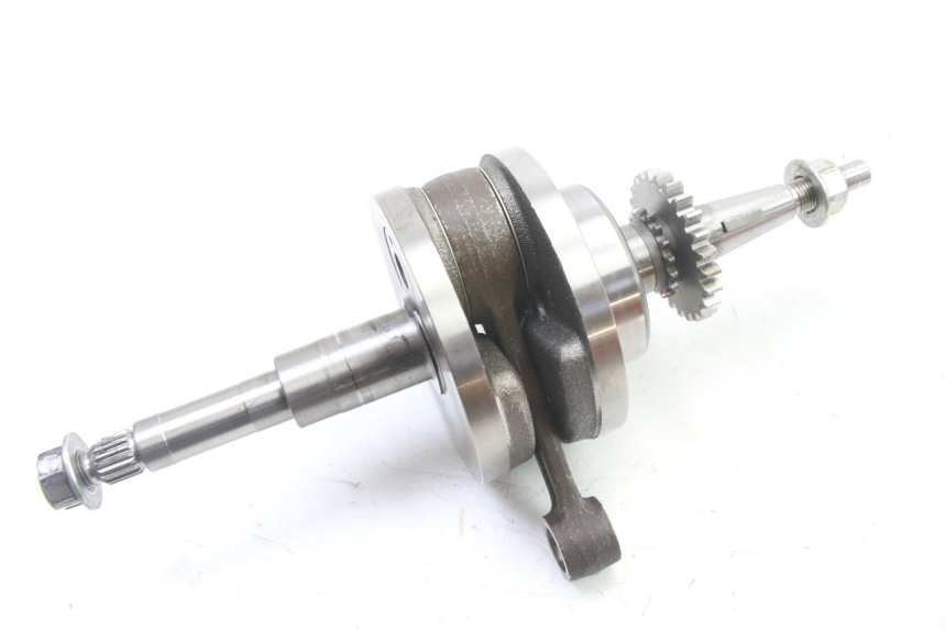 photo de WAŁ KORBOWY PEUGEOT ELYSEO 125 (1999 - 2004) - Punkty mocowania