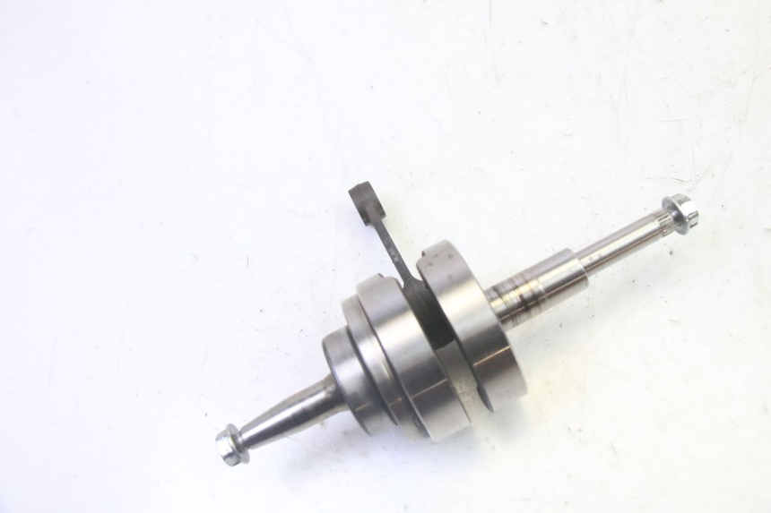 photo de WAŁ KORBOWY PEUGEOT ELYSTAR 50 (2002 - 2014) - Stan powierzchni