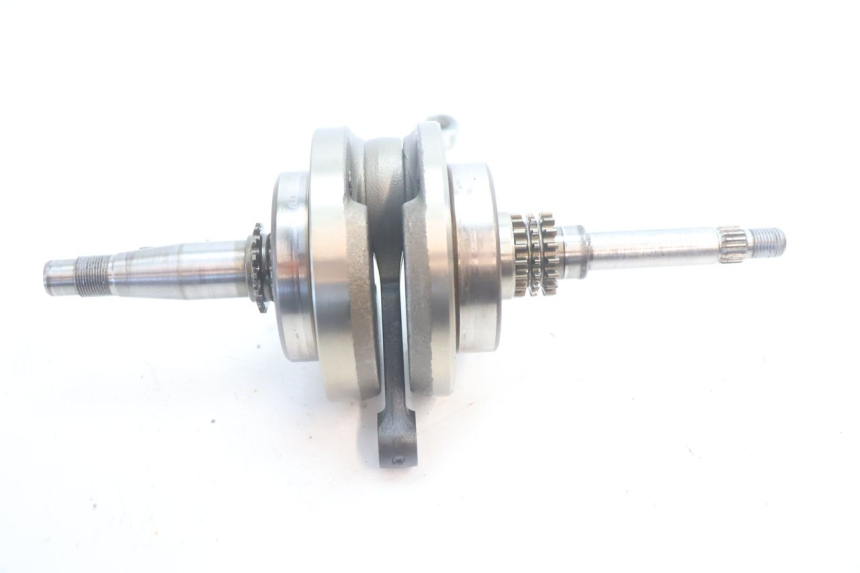 photo de WAŁ KORBOWY HONDA FES S-WING SWING ABS 125 (2007 - 2015) - Widok ogólny