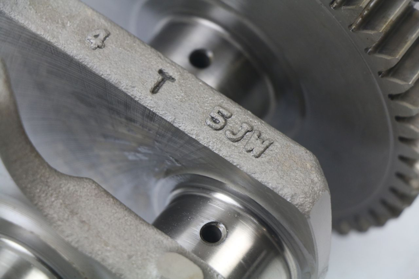 photo de WAŁ KORBOWY YAMAHA FJR ABS 1300 (2006 - 2012) - Punkty mocowania