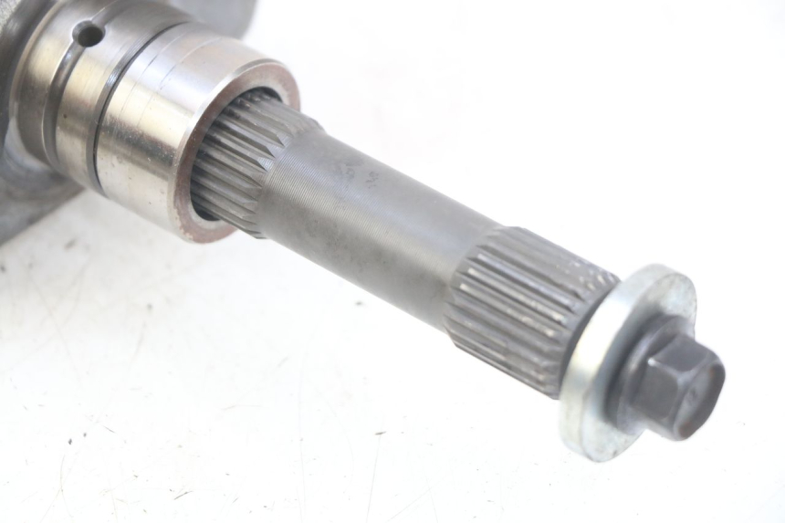 photo de WAŁ KORBOWY HONDA FJS SILVERWING SILVER WING 400 (2009 - 2016) - Stan powierzchni