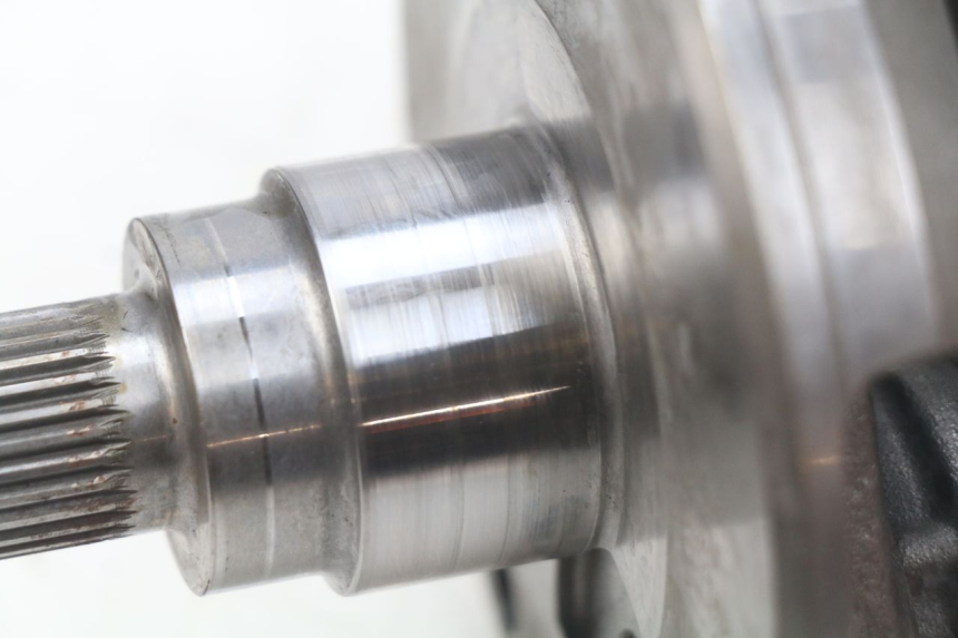 photo de WAŁ KORBOWY PEUGEOT GEOPOLIS 400 (2007 - 2013) - Inny kąt widzenia