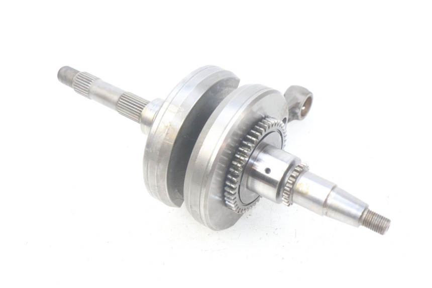 photo de WAŁ KORBOWY PEUGEOT GEOPOLIS 400 (2007 - 2013) - Stan powierzchni