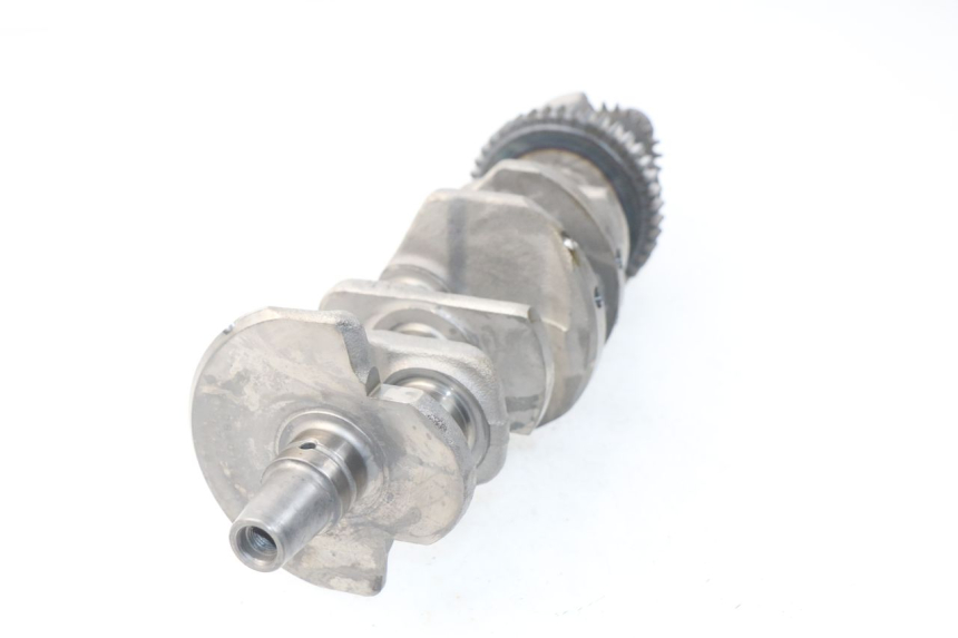 photo de WAŁ KORBOWY SUZUKI GSR 600 (2005 - 2012) - Inny kąt widzenia