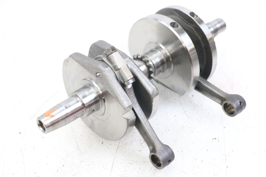 photo de WAŁ KORBOWY SUZUKI GSX E 250 (1982 - 1983) - Widok główny