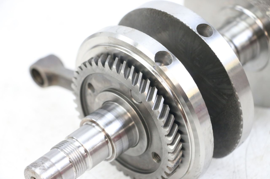 photo de WAŁ KORBOWY SUZUKI GSX E 250 (1982 - 1983) - Część sprawdzona