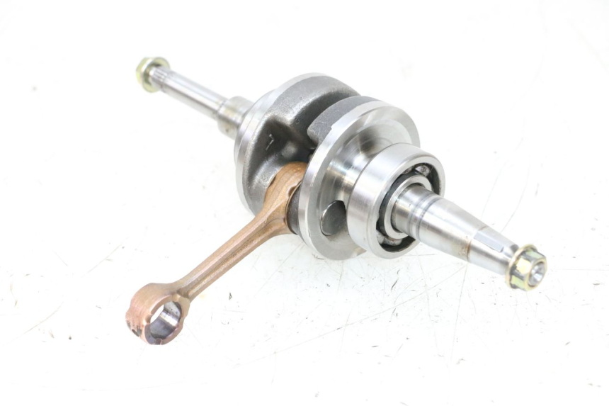 photo de WAŁ KORBOWY PEUGEOT KISBEE 2T 50 (2010 - 2017) - Widok główny