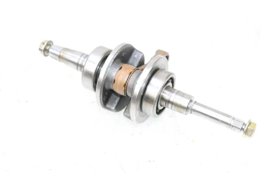 photo de WAŁ KORBOWY PEUGEOT KISBEE 2T 50 (2010 - 2017) - Zoom stanu zużycia