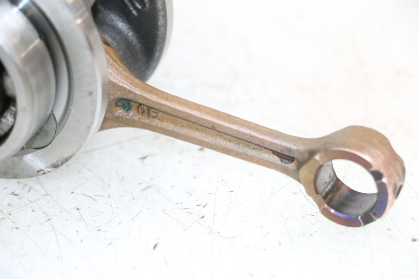 photo de WAŁ KORBOWY PEUGEOT KISBEE 2T 50 (2010 - 2017) - Zbliżenie techniczne