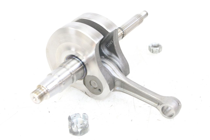 photo de WAŁ KORBOWY PIAGGIO MP3 LT 300 (2010 - 2016) - Widok główny