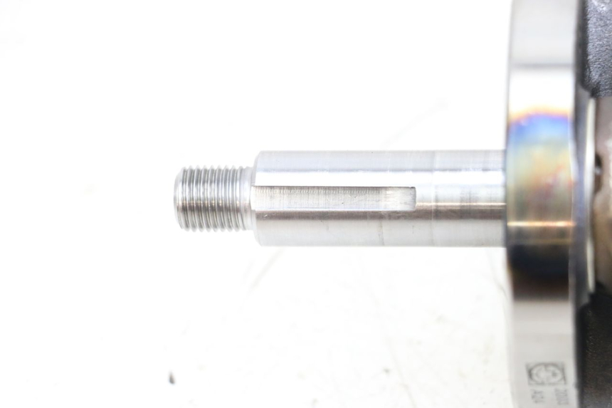 photo de WAŁ KORBOWY RIEJU MRT 50 (2018 - 2021) - Zbliżenie techniczne