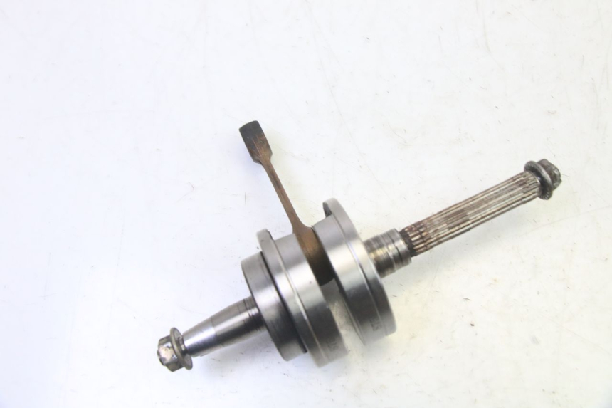 photo de WAŁ KORBOWY PIAGGIO NEW TYPHOON 50 (2010 - 2017) - Punkty mocowania