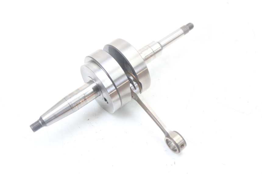 photo de WAŁ KORBOWY PEUGEOT LUDIX 50 (2005 - 2007) - Szczegół części