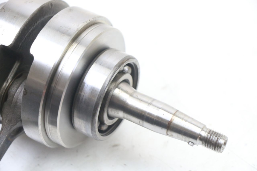 photo de WAŁ KORBOWY PEUGEOT TKR TREKKER FURIOUS 50 (2005 - 2014) - Inny kąt widzenia