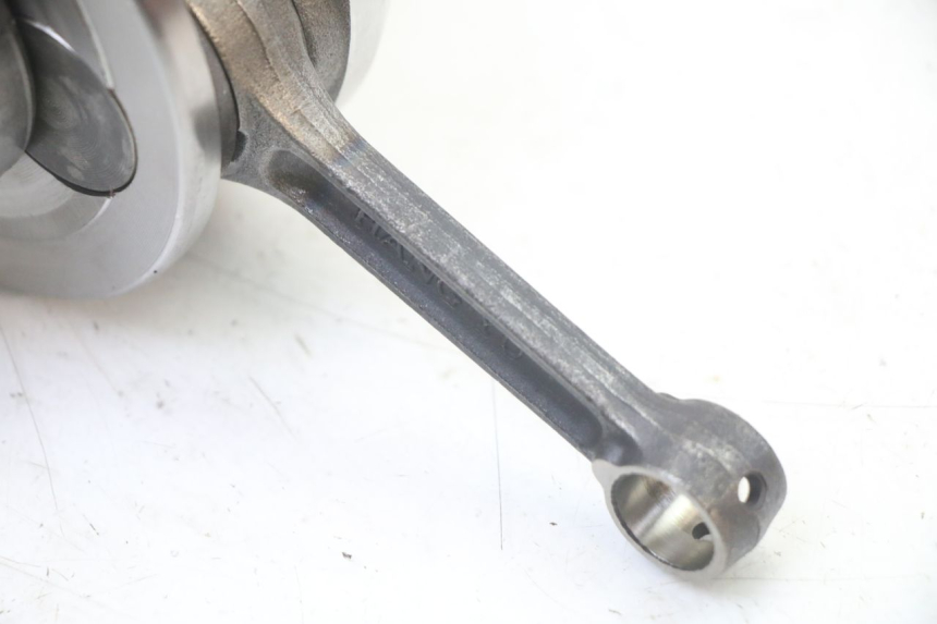 photo de WAŁ KORBOWY PEUGEOT VIVACITY 125 (2010 - 2017) - Zoom stanu zużycia