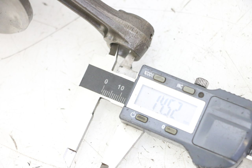 photo de WAŁ KORBOWY PIAGGIO MP3 125 (2006 - 2014) - Szczegół części