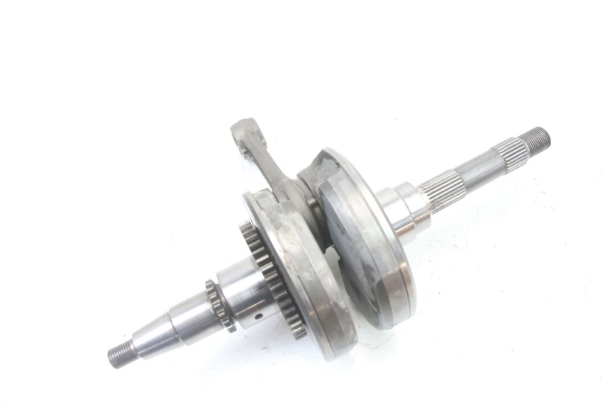 photo de WAŁ KORBOWY PIAGGIO MP3 LT 400 (2007 - 2012) - Punkty mocowania