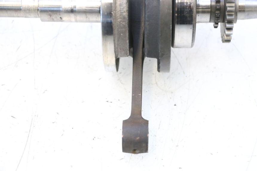 photo de WAŁ KORBOWY PEUGEOT SATELIS COMPRESSOR K15 125 (2006 - 2009) - Stan powierzchni
