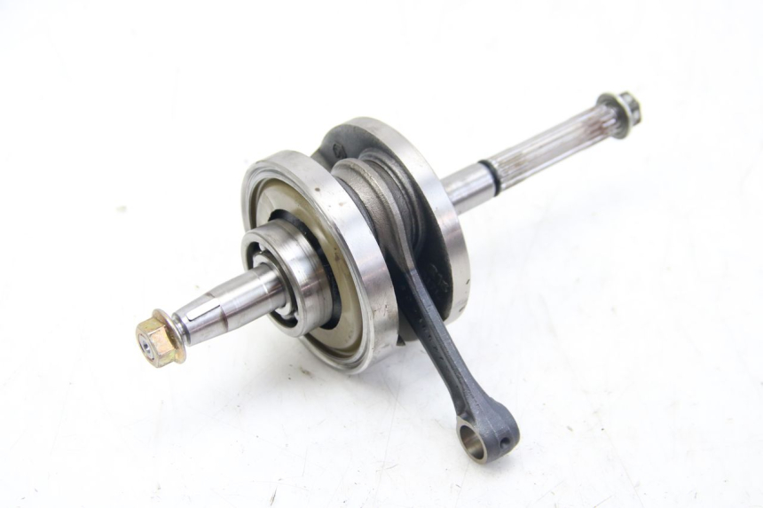 photo de WAŁ KORBOWY APRILIA SCARABEO 4T 50 (2009 - 2017) - Szczegół części