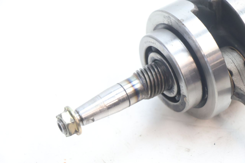 photo de WAŁ KORBOWY PEUGEOT SPEEDFIGHT 2 AC 50 (2000 - 2009) - Szczegół części