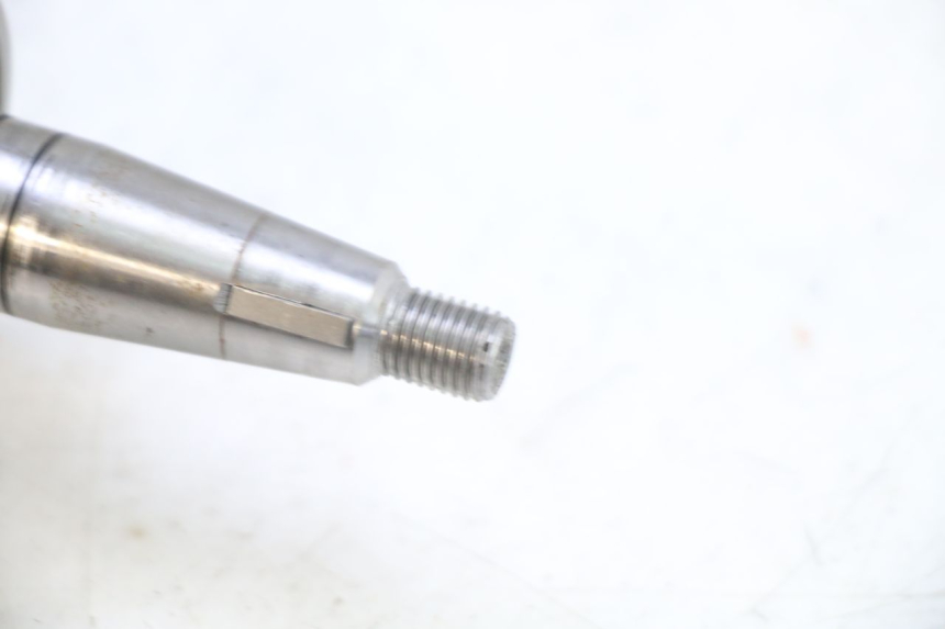 photo de WAŁ KORBOWY PEUGEOT SPEEDFIGHT 3 AIR 50 (2009 - 2015) - Punkty mocowania