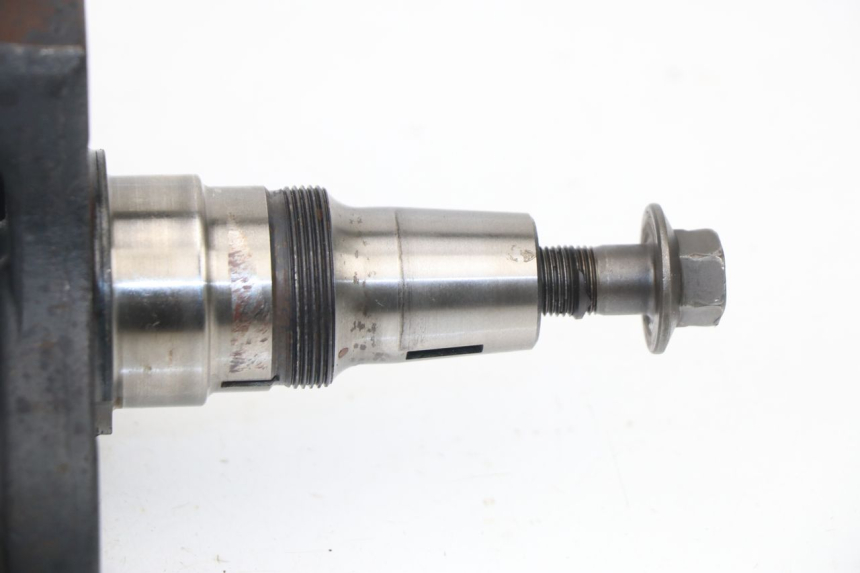 photo de WAŁ KORBOWY SUZUKI DR DJEBEL 600 (1985 - 1990) - Zbliżenie techniczne