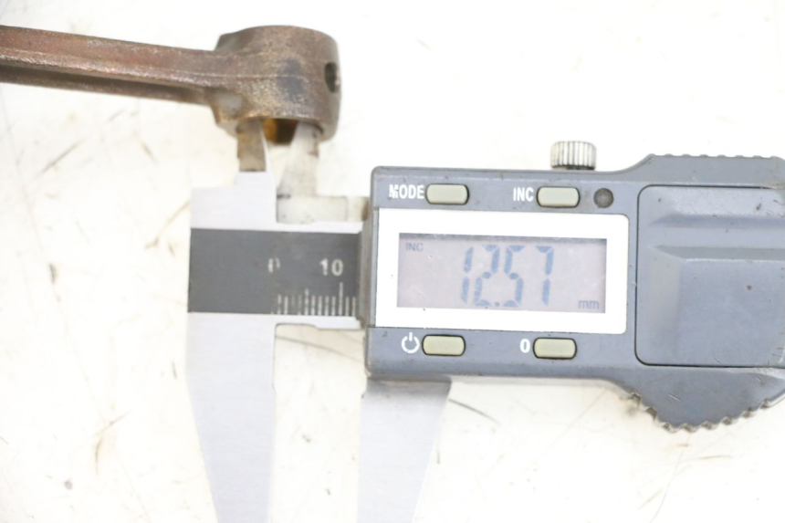 photo de WAŁ KORBOWY PEUGEOT V-CLIC VCLIC 50 (2007 - 2013) - Szczegół części