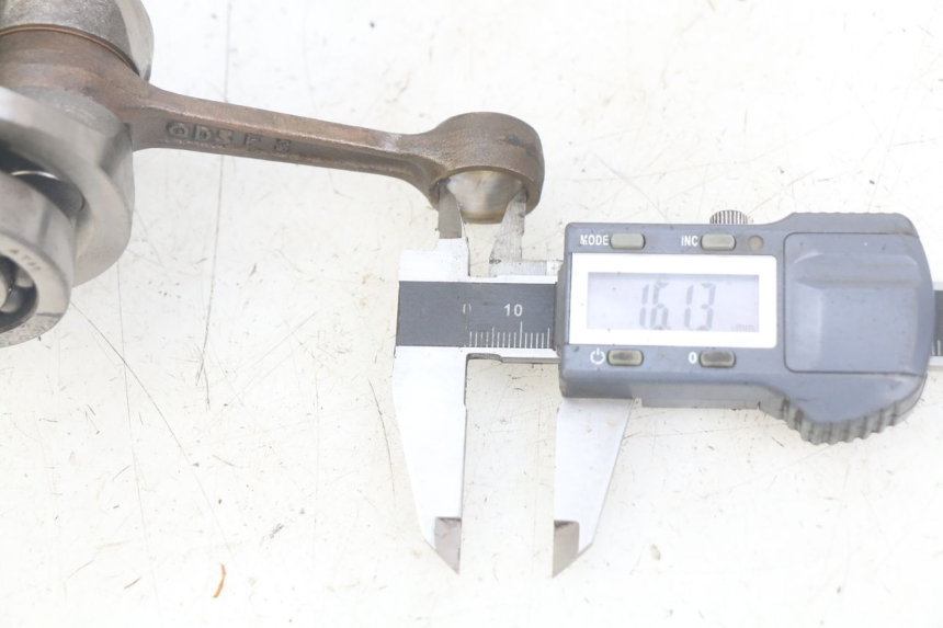 photo de WAŁ KORBOWY PIAGGIO VESPA S 2T 50 (2007 - 2014) - Zoom stanu zużycia