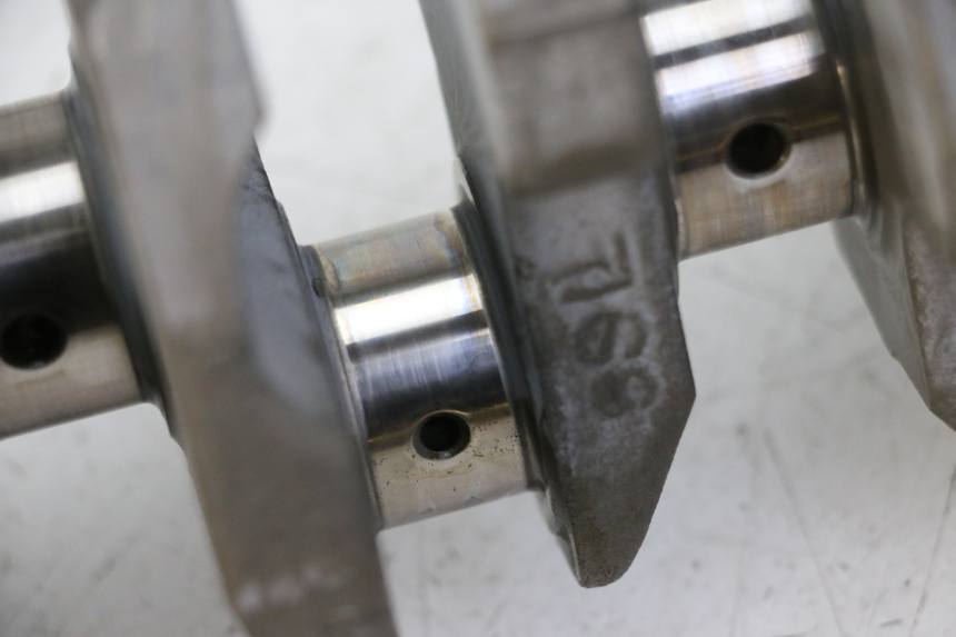 photo de WAŁ KORBOWY YAMAHA FZ6 FAZER S2 600 (2007 - 2011) - Stan powierzchni