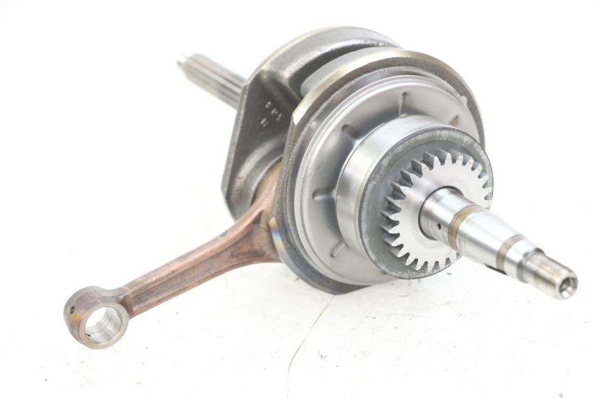 photo de WAŁ KORBOWY YAMAHA YP MAJESTY 125 (2002 - 2006) - Inny kąt widzenia