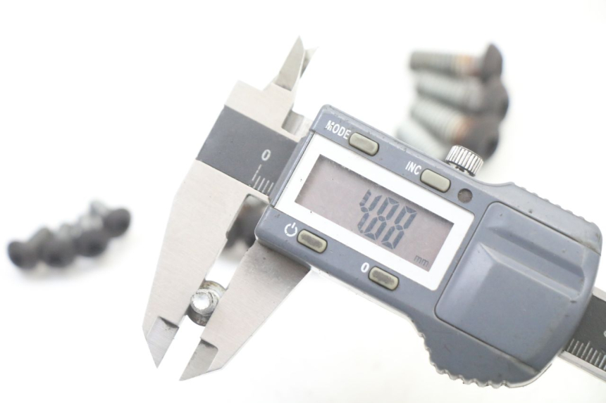 photo de ŚRUBA TARCZY HAMULCOWEJ BMW C1 125 (2000 - 2003) - Oznaczenia i referencje