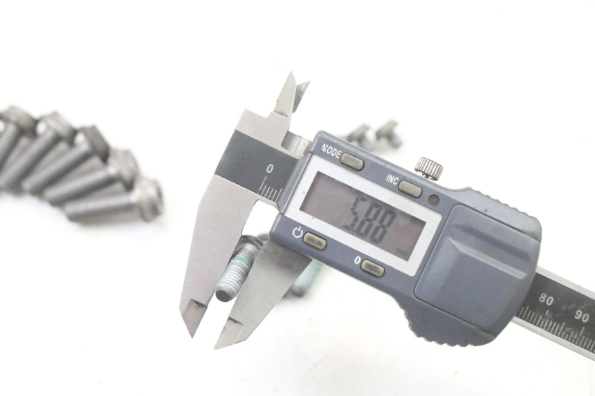 photo de ŚRUBA TARCZY HAMULCOWEJ BMW S RR ABS S1000RR 1000 (2015 - 2018) - Punkty mocowania