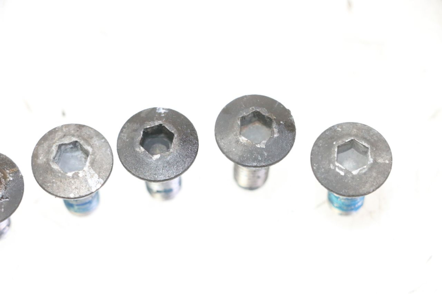 photo de ŚRUBA TARCZY HAMULCOWEJ SUZUKI BURGMAN 125 (2007 - 2014) - Widok ogólny