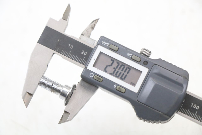 photo de ŚRUBA TARCZY HAMULCOWEJ ARCHIVE CAFE RACER 4T 50 (2019 - 2024) - Inny kąt widzenia