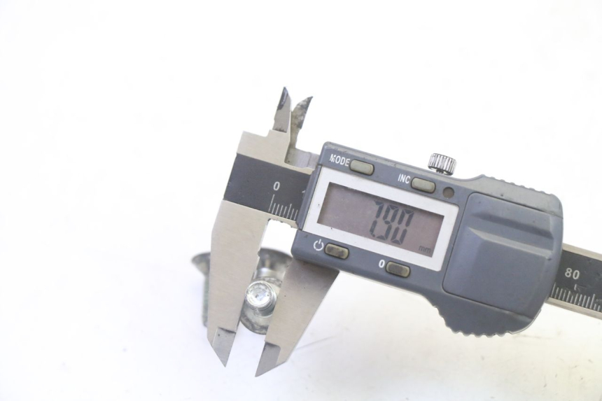 photo de ŚRUBA TARCZY HAMULCOWEJ PEUGEOT ELYSTAR 50 (2002 - 2014) - Inny kąt widzenia