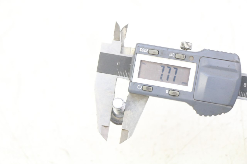 photo de ŚRUBA TARCZY HAMULCOWEJ HONDA FES PANTHEON 2T 125 (1998 - 2002) - Szczegół części