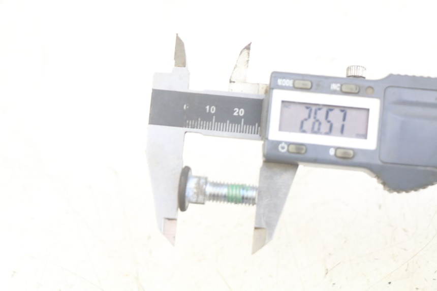 photo de ŚRUBA TARCZY HAMULCOWEJ HONDA FES PANTHEON 125 (2003 - 2007) - Szczegół części