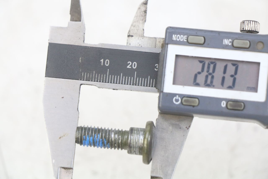 photo de ŚRUBA TARCZY HAMULCOWEJ SYM FIDDLE 3 III 125 (2014 - 2020) - Szczegół części