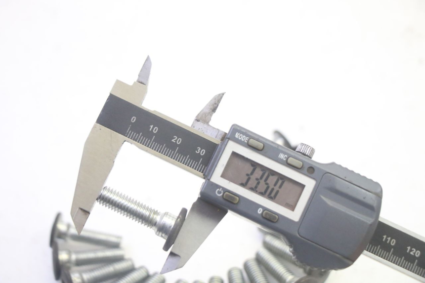 photo de ŚRUBA TARCZY HAMULCOWEJ KAWASAKI GPZ RX 1000 (1986 - 1988) - Inny kąt widzenia