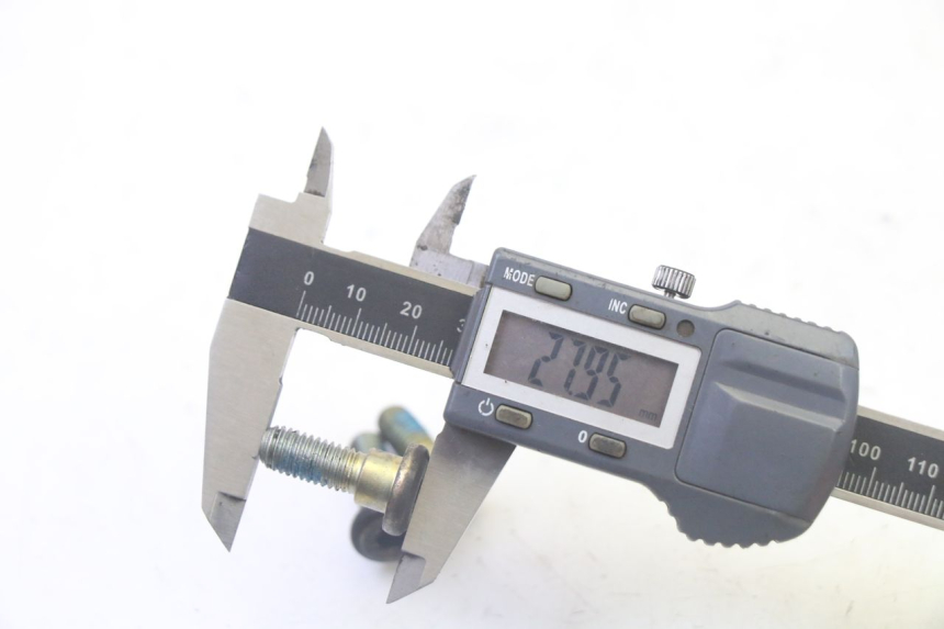 photo de ŚRUBA TARCZY HAMULCOWEJ DAELIM HISTORY 125 (2001 - 2002) - Inny kąt widzenia